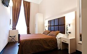 Cenci B&b Rome 2*